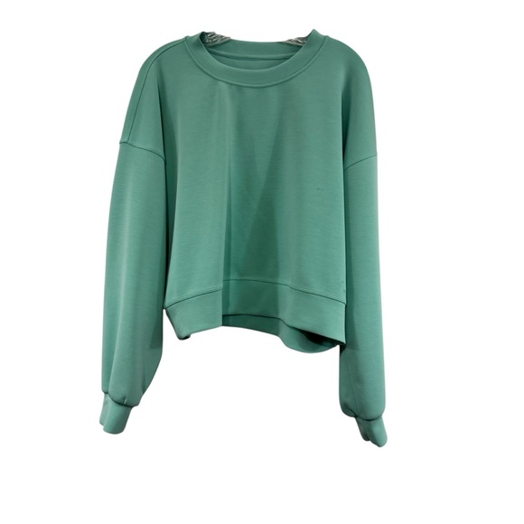 lululemon athletica Tops - Lululemon Perfectly Oversized Cropped Crew Softstreme sweatshirt FLAW Read